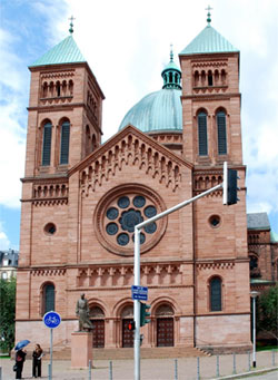 Eglise St Pierre le jeune catholique, Strasbourg